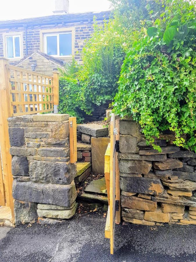 Plough Cottage 1830'S Miners Cottage Halifax Buitenkant foto